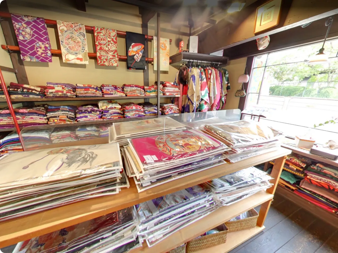 やゝ店内の様子2
